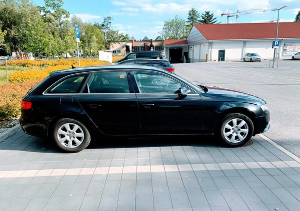 Audi A4 cena 30000 przebieg: 213000, rok produkcji 2009 z Wrocław małe 79